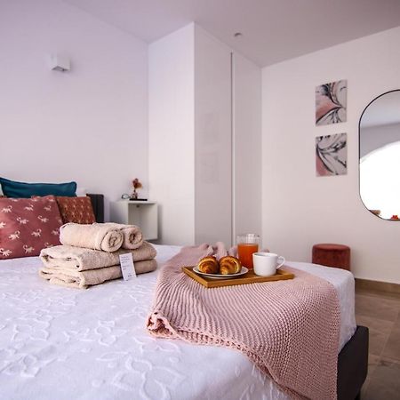 Phaedrus Living: Luxury Maisonette Lighthouse 60 Paphos 外观 照片