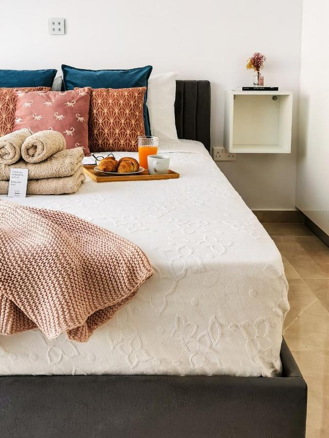 Phaedrus Living: Luxury Maisonette Lighthouse 60 Paphos 外观 照片