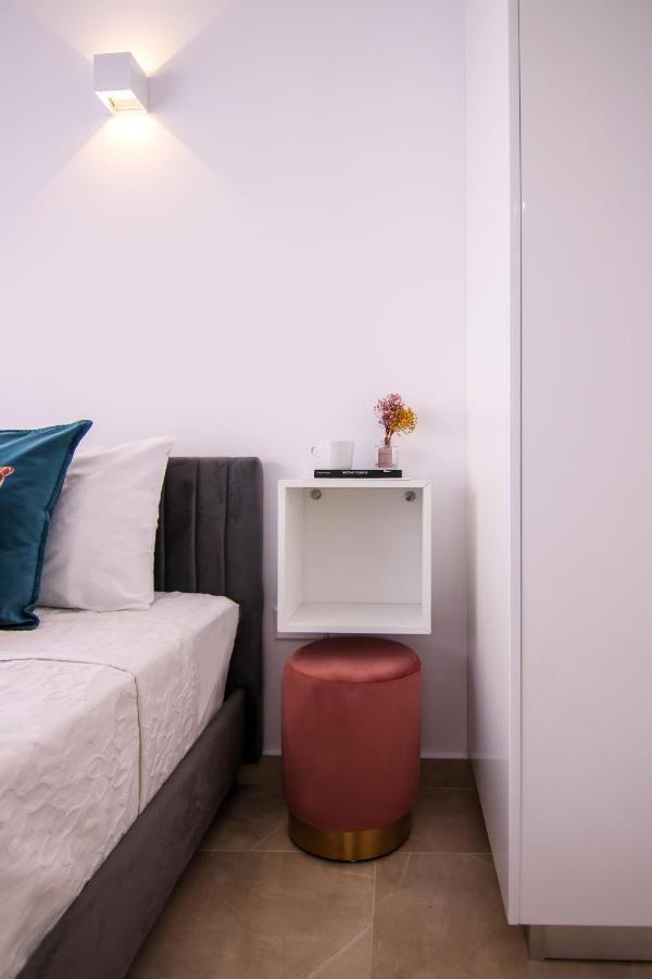 Phaedrus Living: Luxury Maisonette Lighthouse 60 Paphos 外观 照片