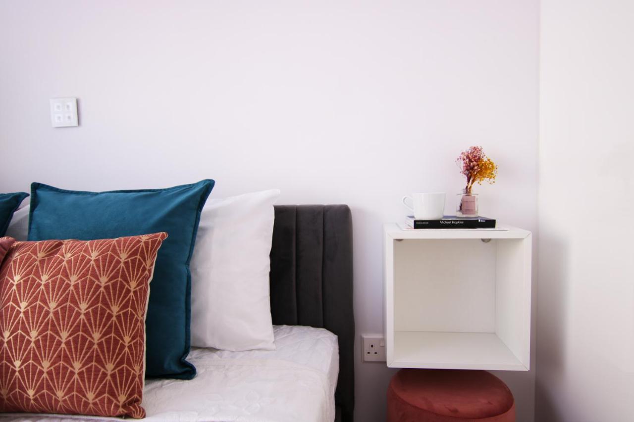 Phaedrus Living: Luxury Maisonette Lighthouse 60 Paphos 外观 照片