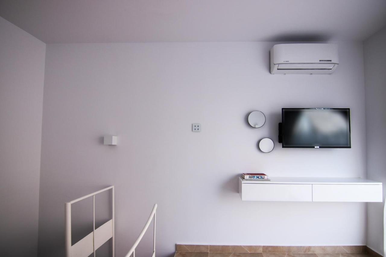 Phaedrus Living: Luxury Maisonette Lighthouse 60 Paphos 外观 照片